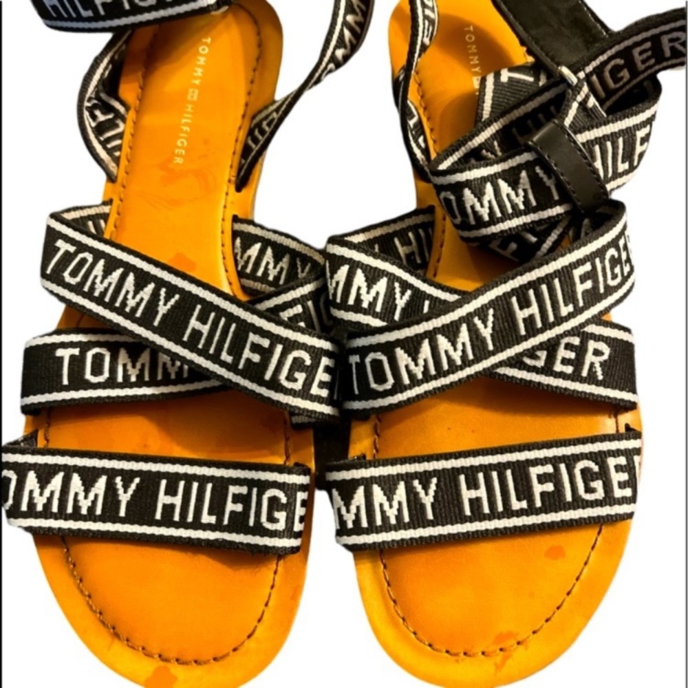 💯 Authentic Tommy Hilfiger sandals